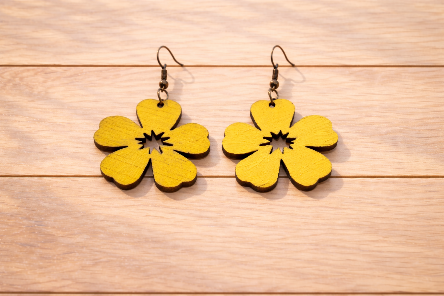 Pendientes de Madera Largos Pintados - Imagen 3