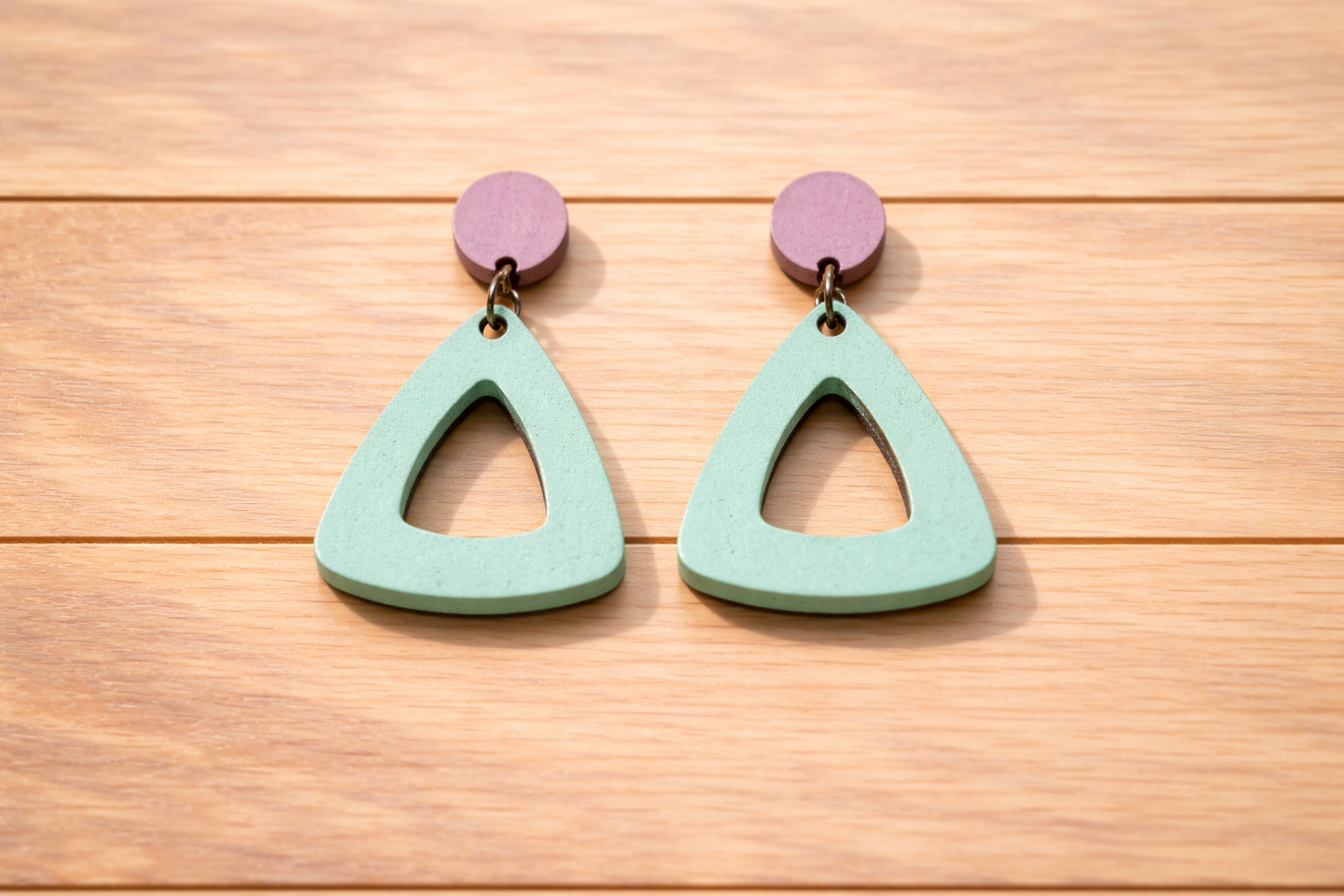 Pendientes de Madera Largos Pintados - Imagen 2