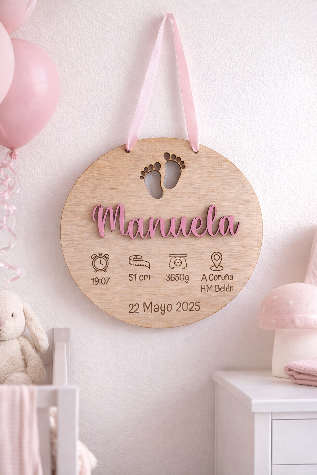 Placa circular natalicio de madera