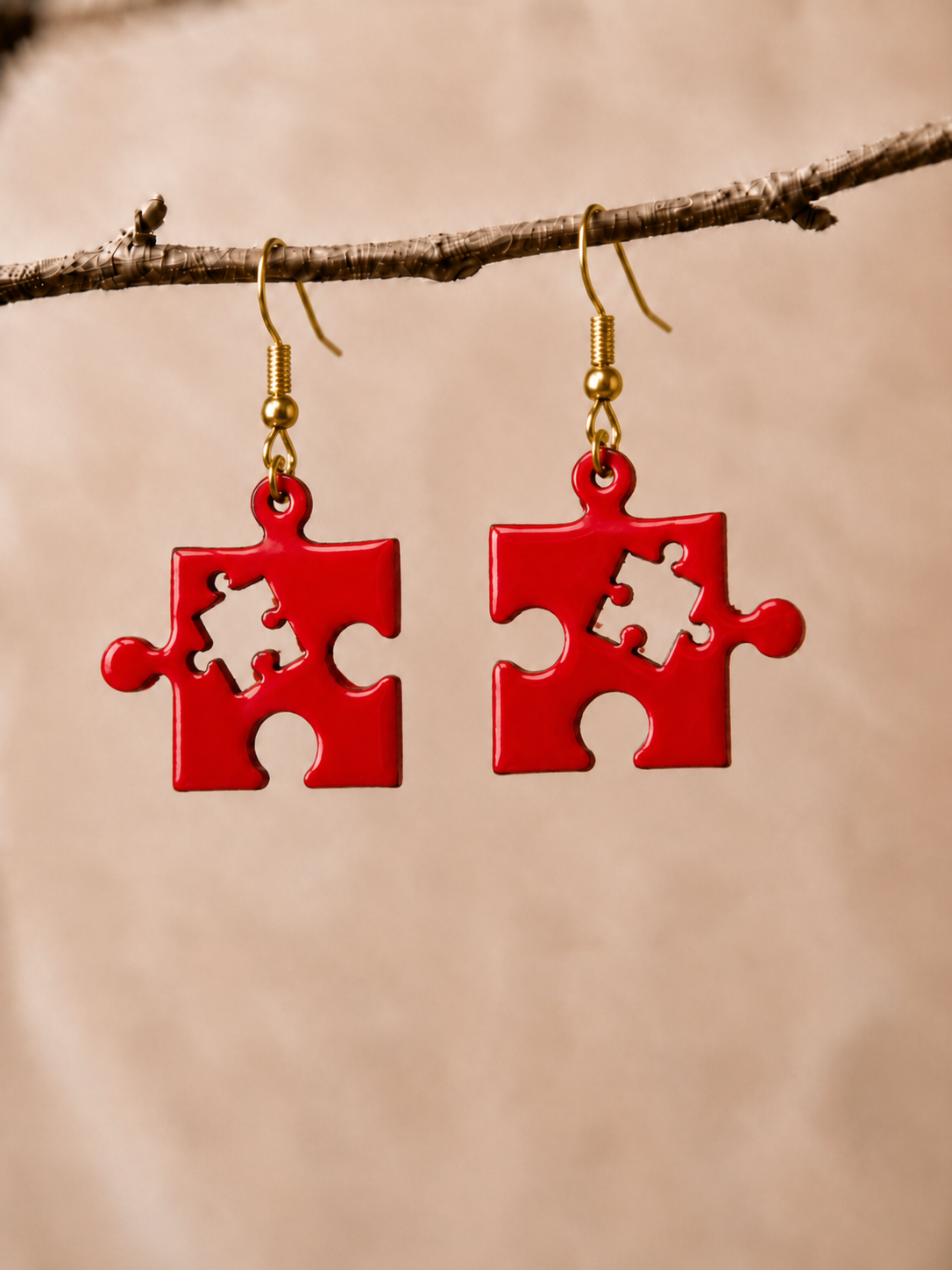 Pendientes de Madera Pintados a mano y bañados en resina - Imagen 8